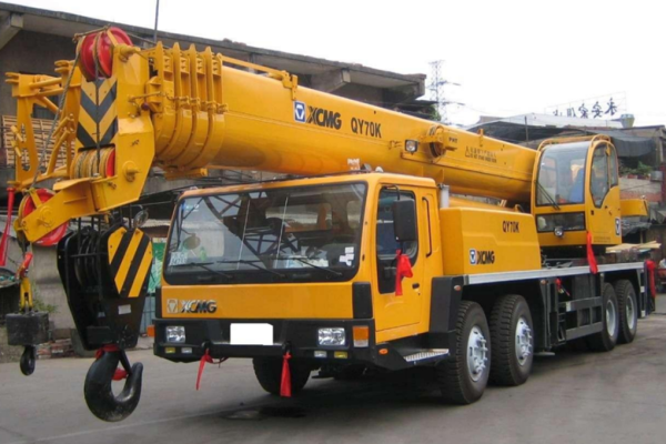 100 Ton Cranes